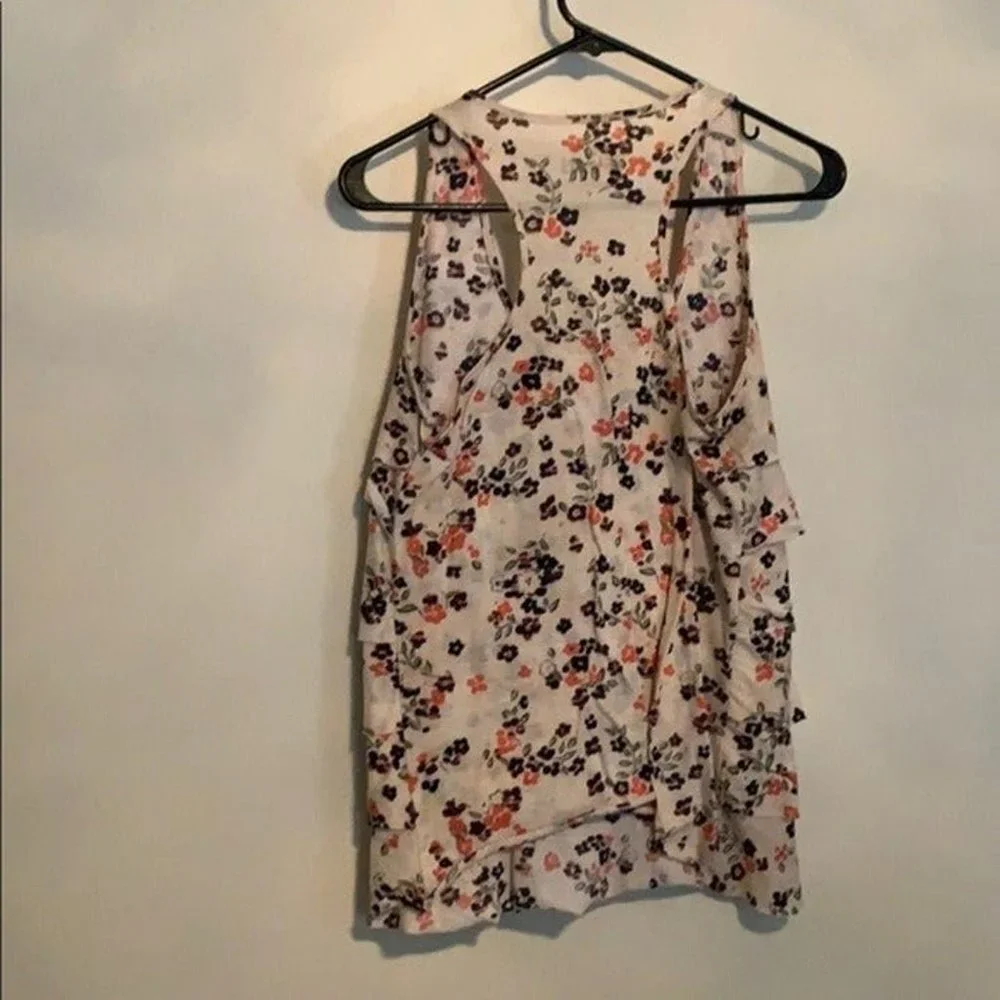 Floral Ruffle Tank - Picture 3 of 3